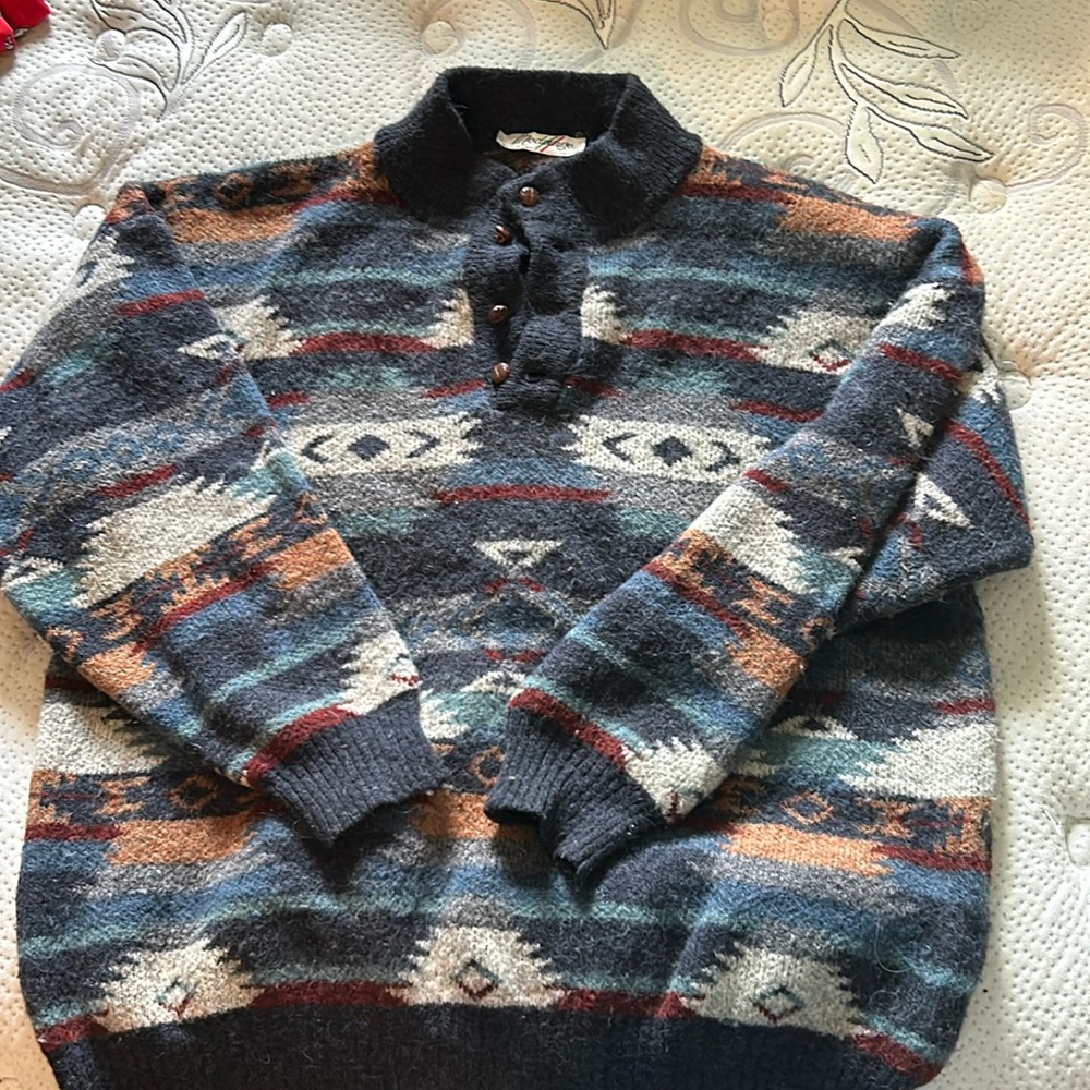 Cute Modango sweater